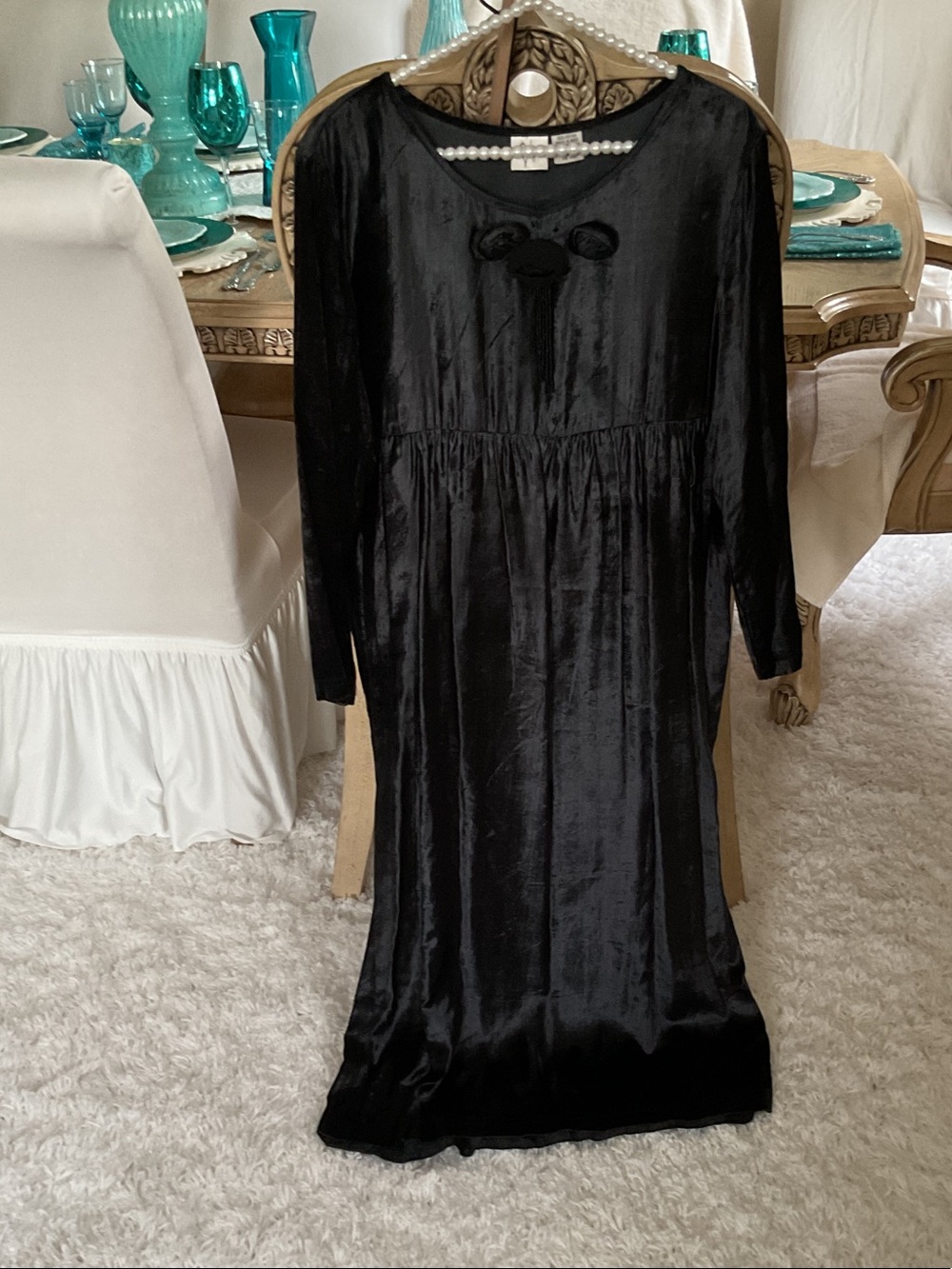 Black Velvet Long Sleeve Midi Dress